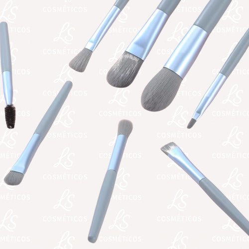 Kit 8 Pincéis De Maquiagem Com Case Transparente